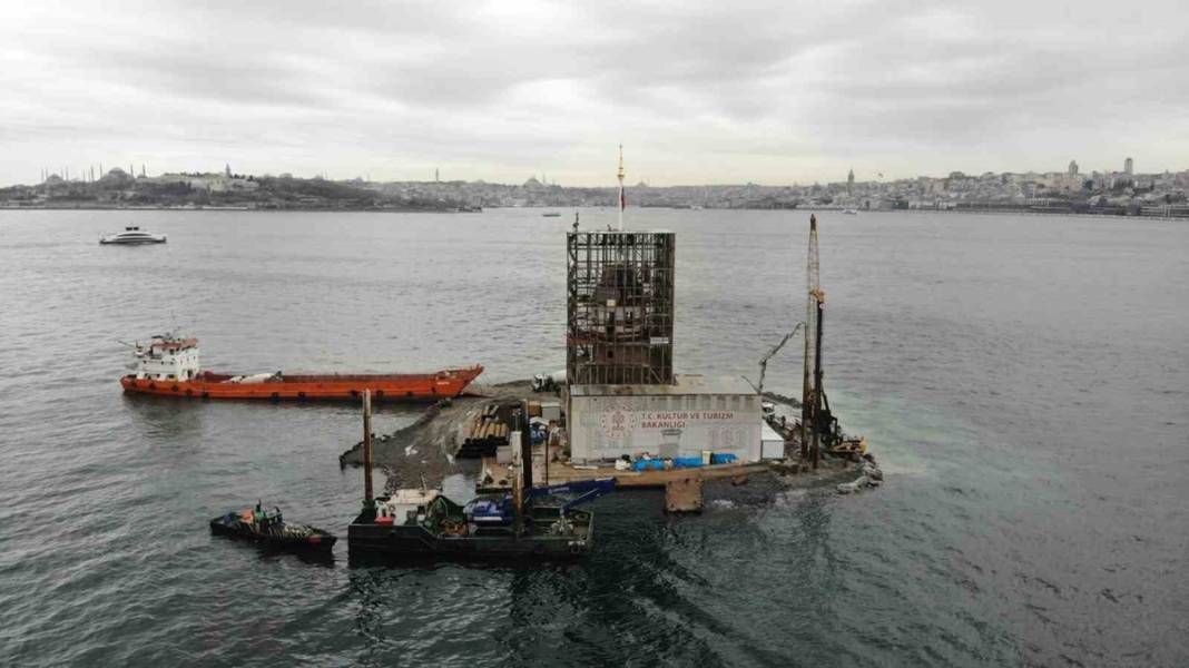 Kız Kulesi darmadağın olmuş! Son hali tartışma konusu oldu, işte restorasyonda son durum... 28